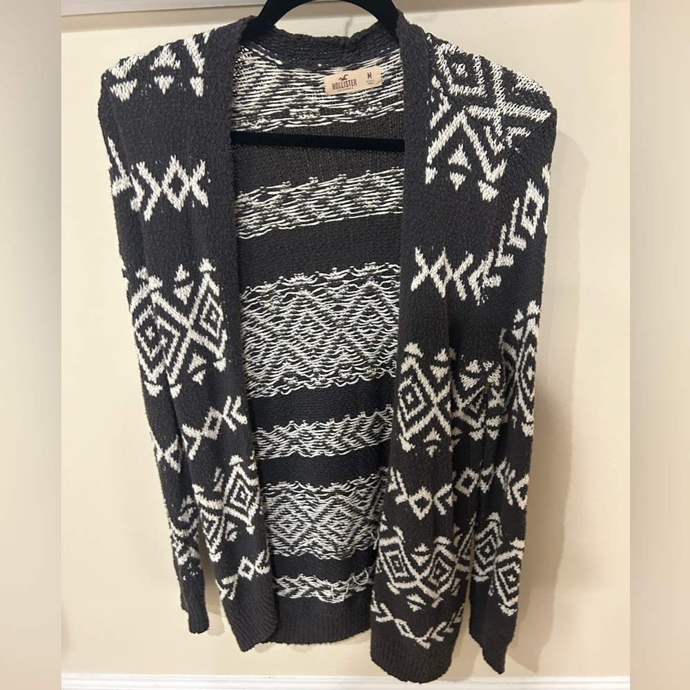 Hollister grey and white cardigan